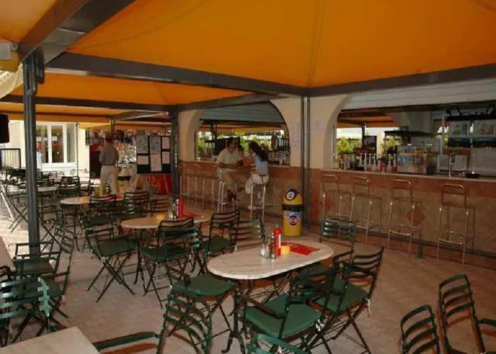 Cavos Horizon Hotel 3*