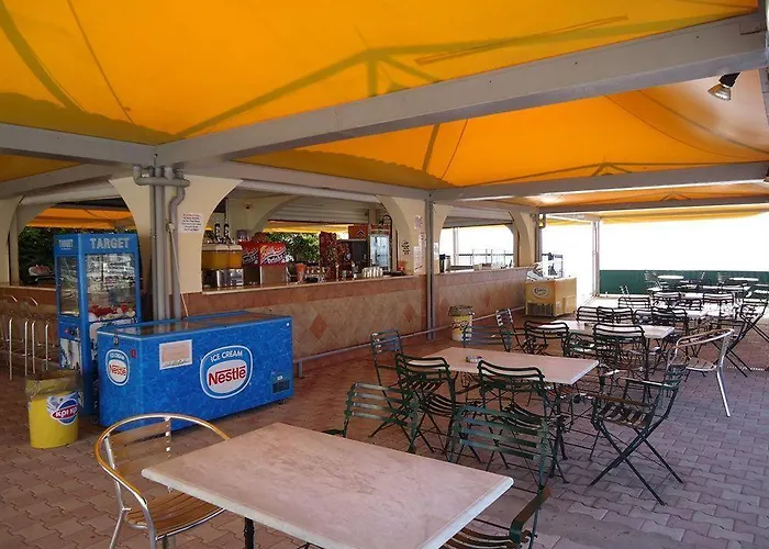 Hotel Cavos Horizon