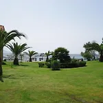 Cavos Horizon Hotel 3*