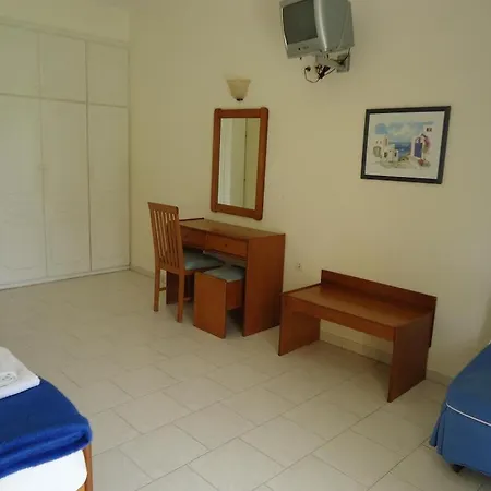 Hotel Cavos Horizon 3*