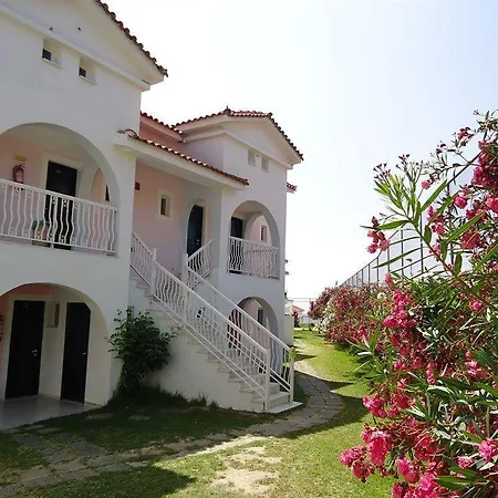 Cavos Horizon Hotel 3*