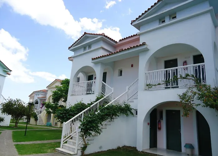 Cavos Horizon Hotel 3*